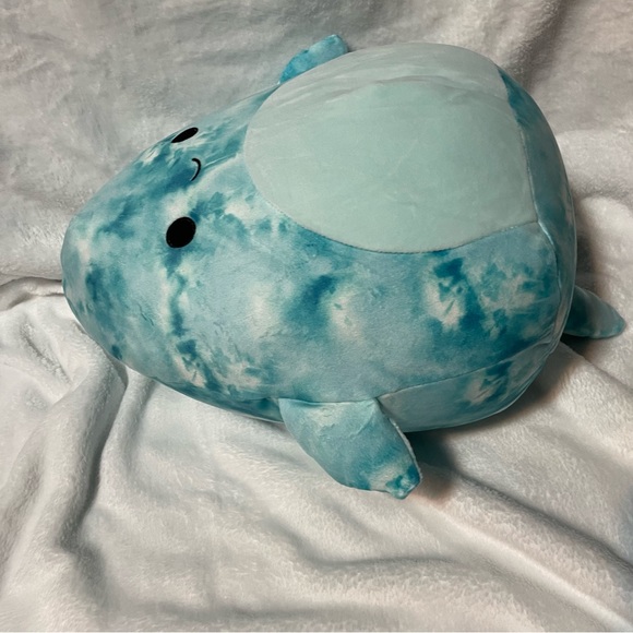 Danika The Dolphin 12” Squishmallow First To Market - Picture 6 of 6
